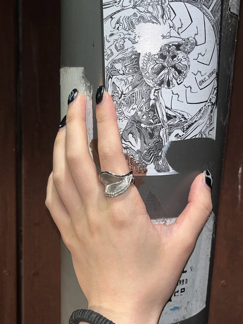 VEIN RING
